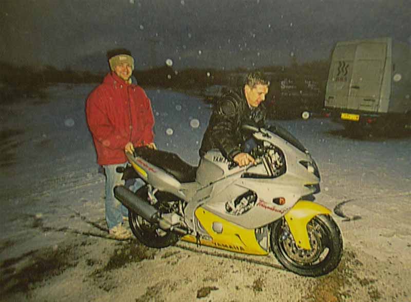 01 Yamaha YZF600 1997.jpg